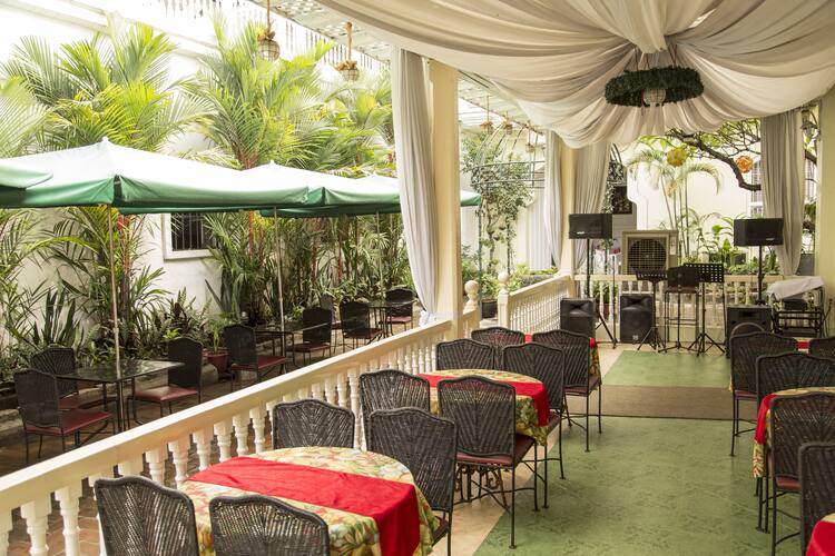 Coco Bango Cafe, Intramuros, Manila